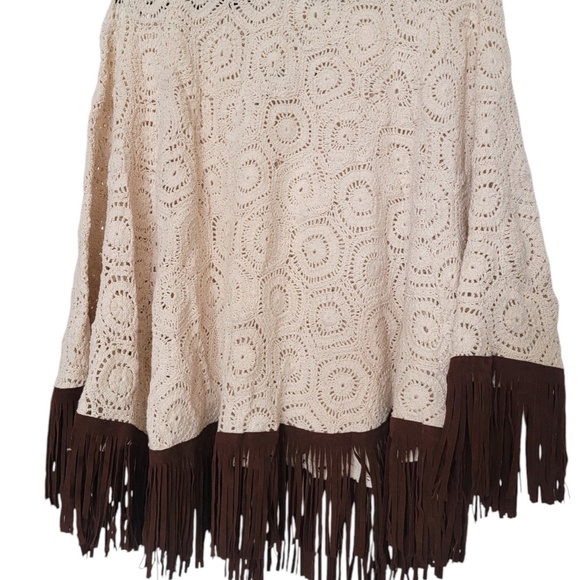 Ivory Crochet Beaded Fringe Poncho Top - Picture 3 of 10